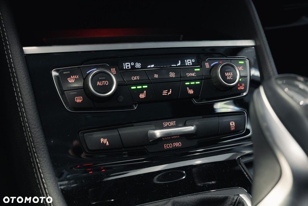 BMW Seria 2 218i GT Sport Line - 22