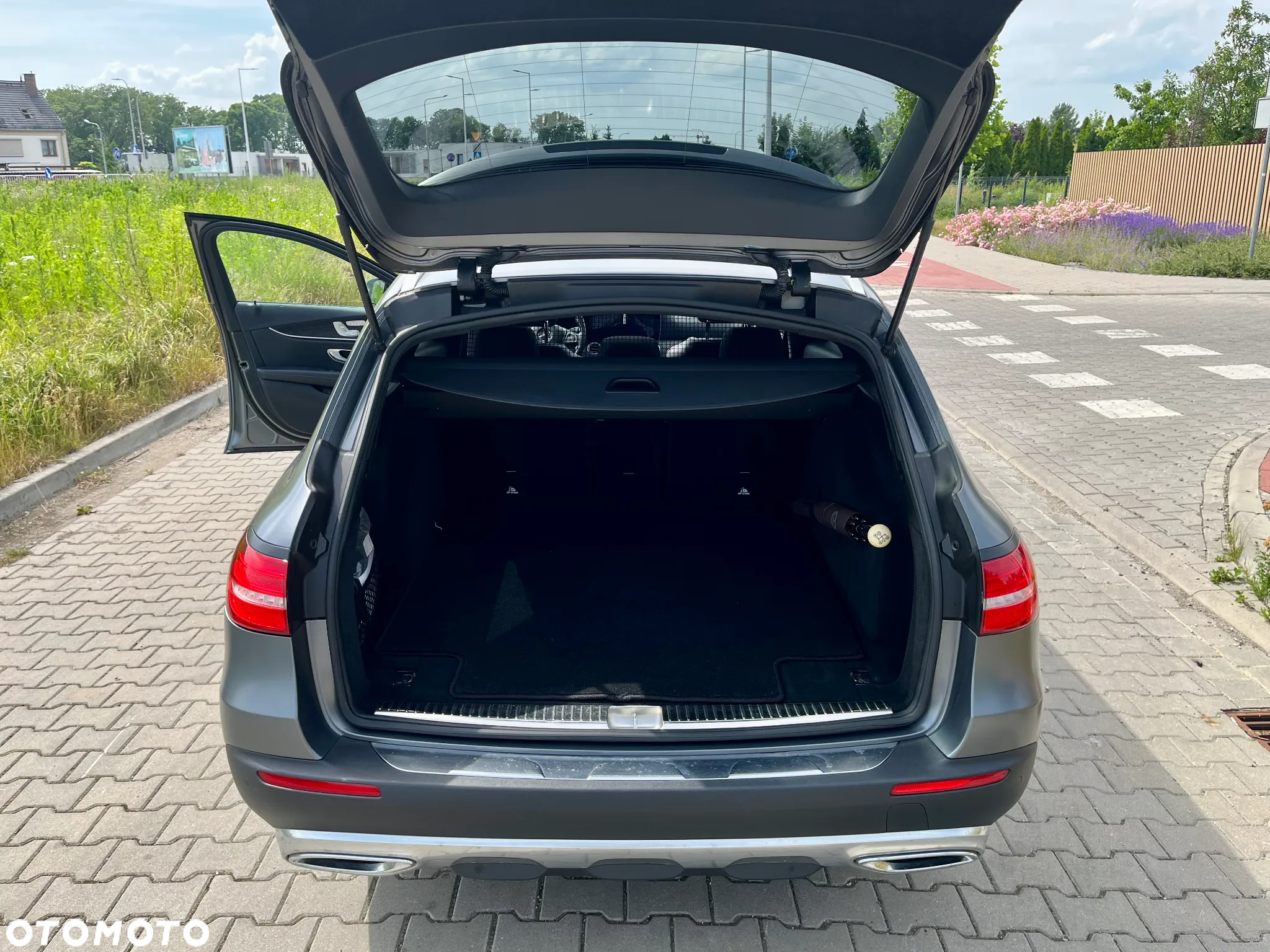 Mercedes-Benz Klasa E 220 d 4-Matic All-Terrain - 14