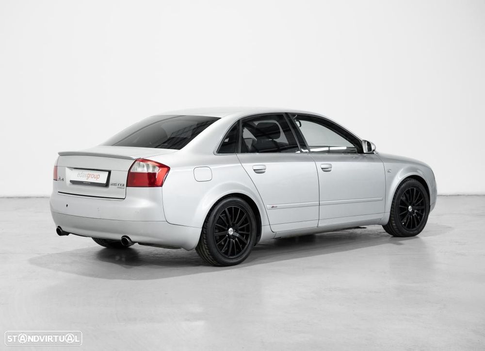 Audi A4 - 4