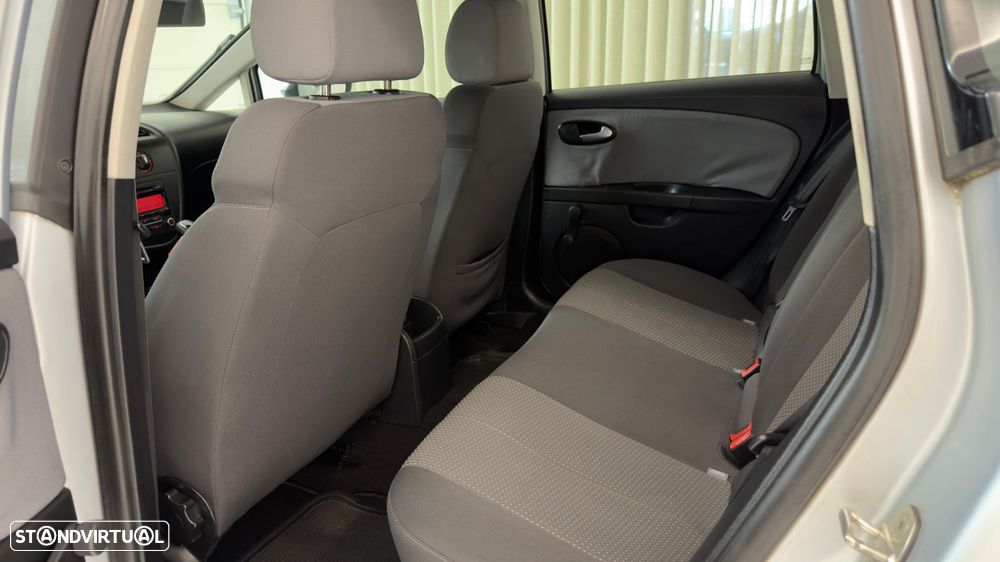 SEAT Leon 1.6 TDI Sport - 11