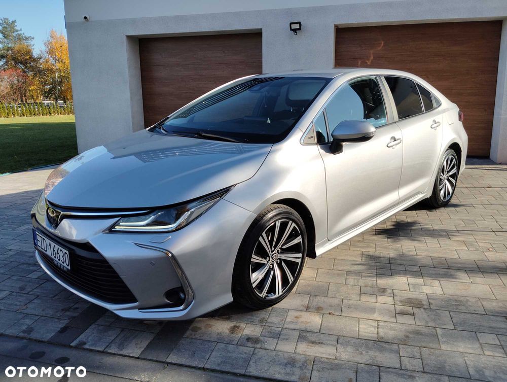 Toyota Corolla - 3