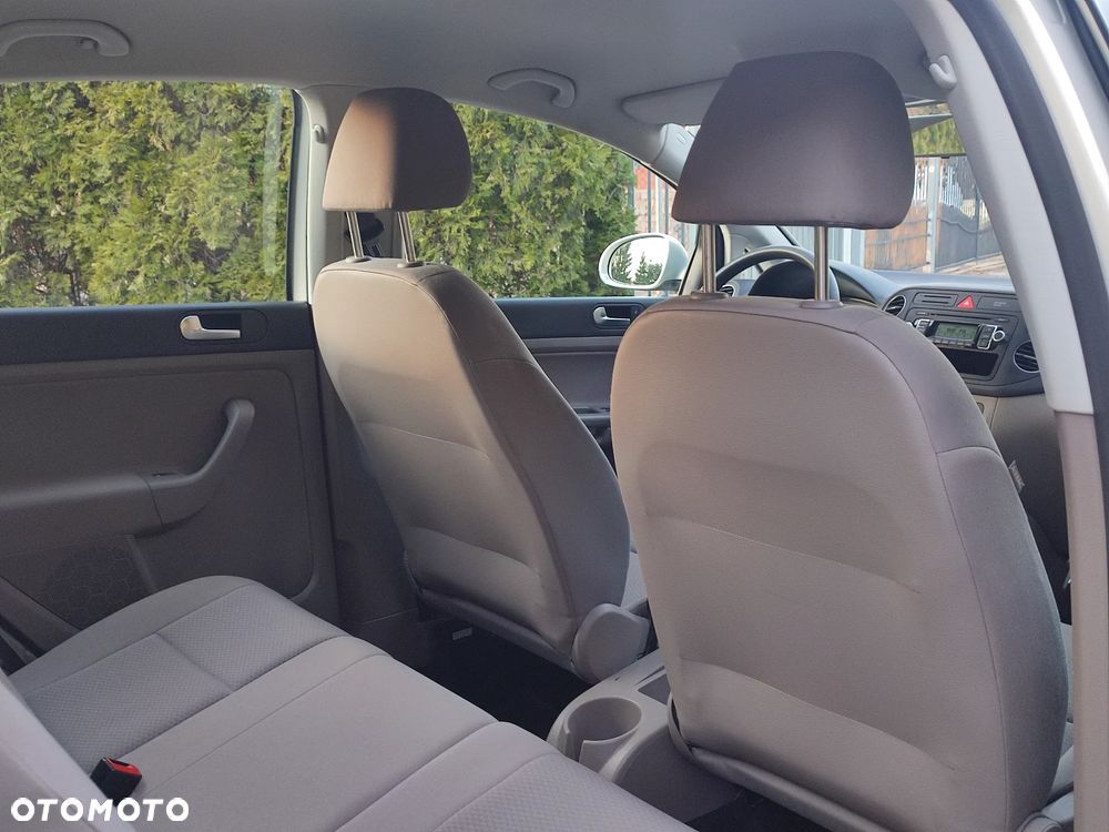 Volkswagen Golf Plus 1.6 Comfortline DSG - 35