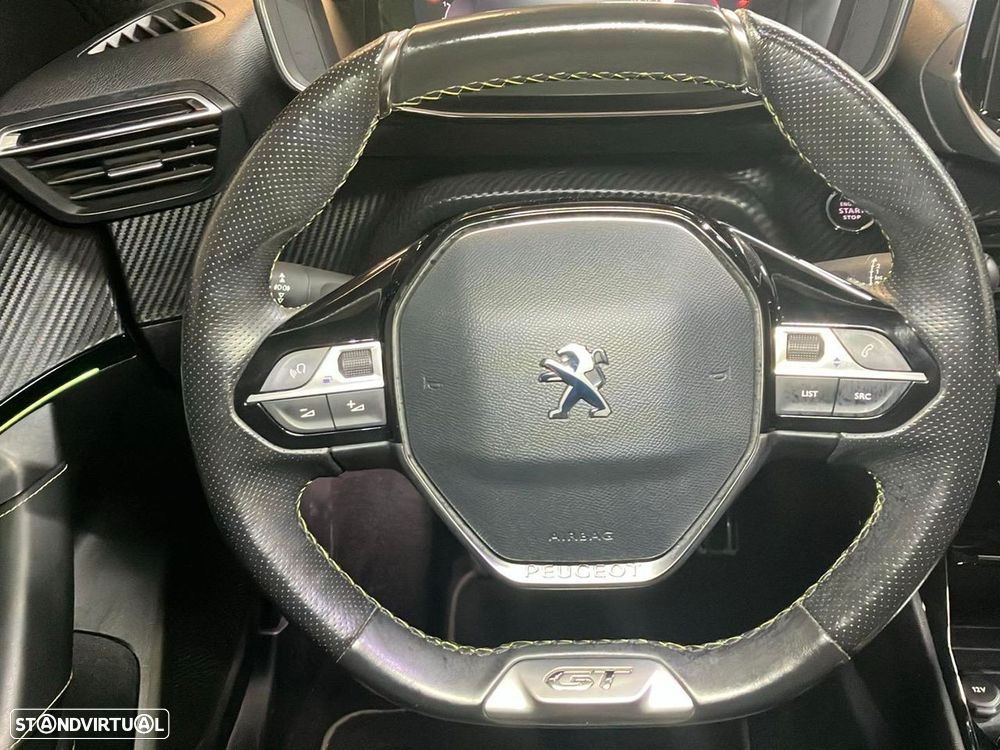 Peugeot 2008 1.2 PureTech GT Line - 14