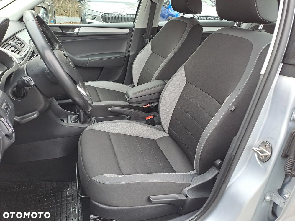 Skoda RAPID 1.0 TSI Ambition - 15