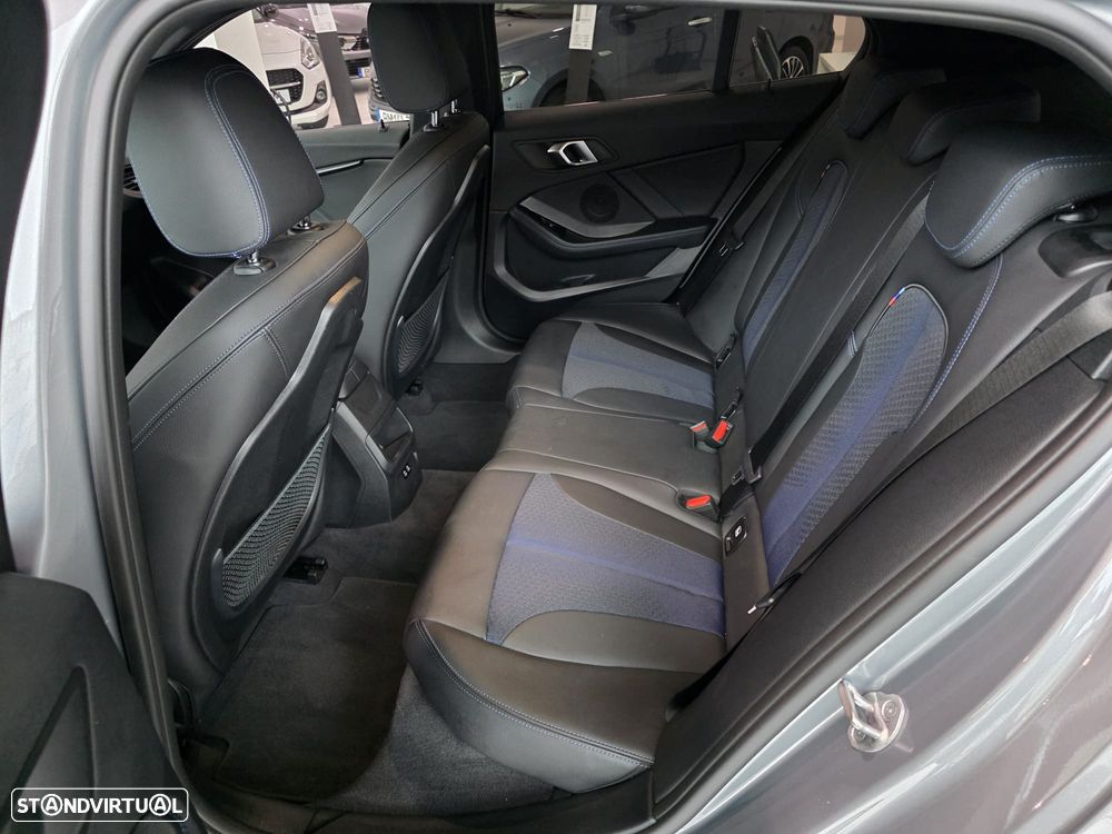 BMW 116 d Pack Desportivo M Auto - 9