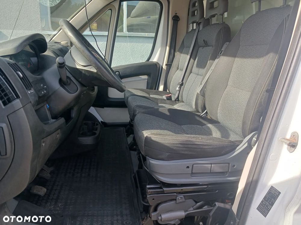 Iveco Daily 35C15 3.0 150 KM 2016r SALON 405x205x195 Izoterma chłodnia Mroźnia Agregat - 4