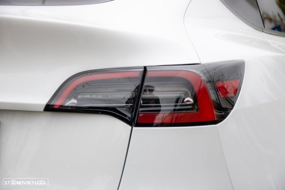 Tesla Model Y RWD - 28