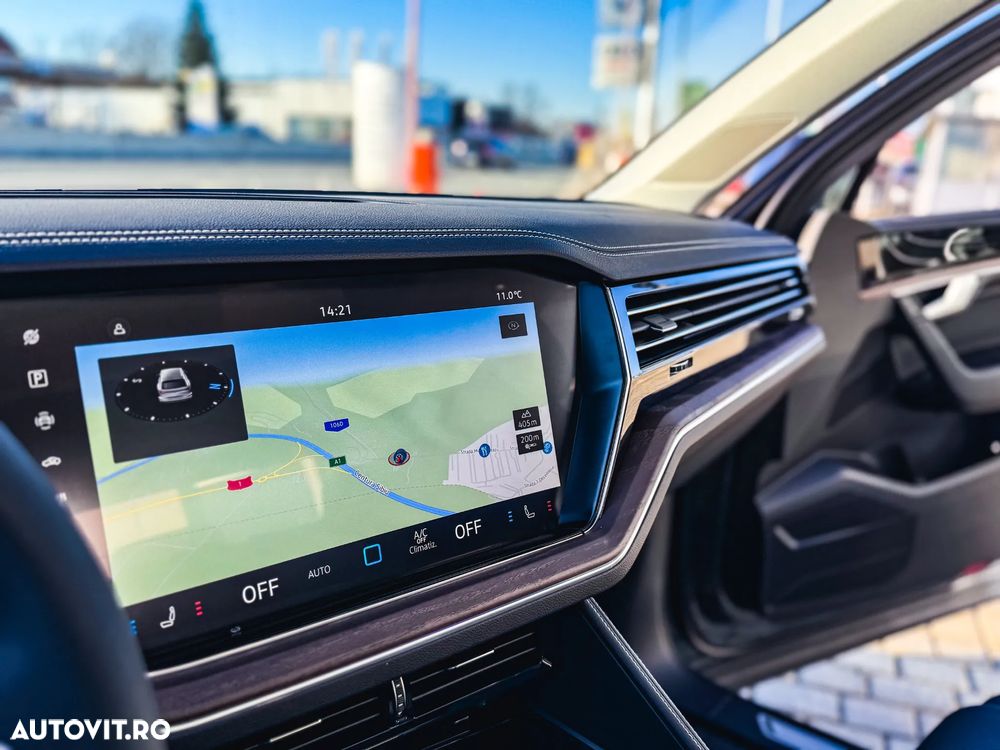 Volkswagen Touareg V6 TDI 4MOTION Elegance - 16