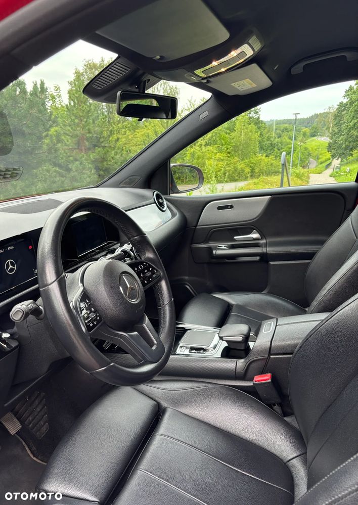 Mercedes-Benz Klasa B 180 d AMG Line 7G-DCT - 7