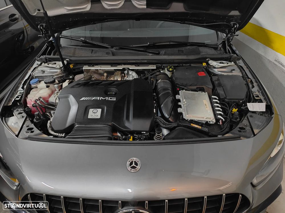 Mercedes-Benz A 45 AMG S 4Matic+ Speedshift DCT 8G Line Premium - 42