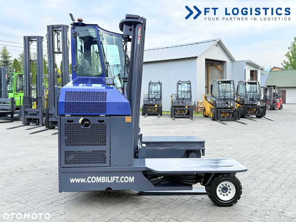 Combilift WÓZEK CZTEROKIERUNKOWY - WIELOKIERUNKOWY | COMBILIFT C4500S | GAS | TRIPLEX 5550MM | POZYCJONER WIDEŁ | WOLNY SKOK | NOWE OPONY | PO SERWISIE | STAN IDEALNY | Szeroka oferta wózków czterokierunkowych i bocznych, dopasowanych do różnorodnych potrzeb i zastosowań - 6