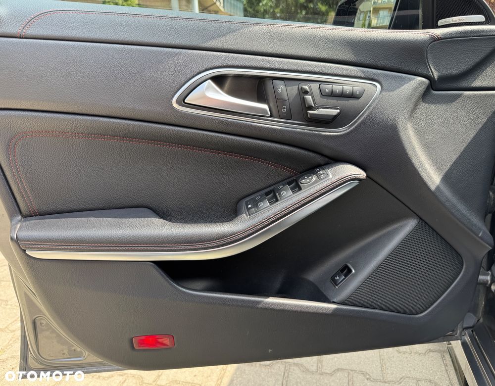 Mercedes-Benz CLA 45 AMG 4Matic 7G-DCT Edition 1 - 20