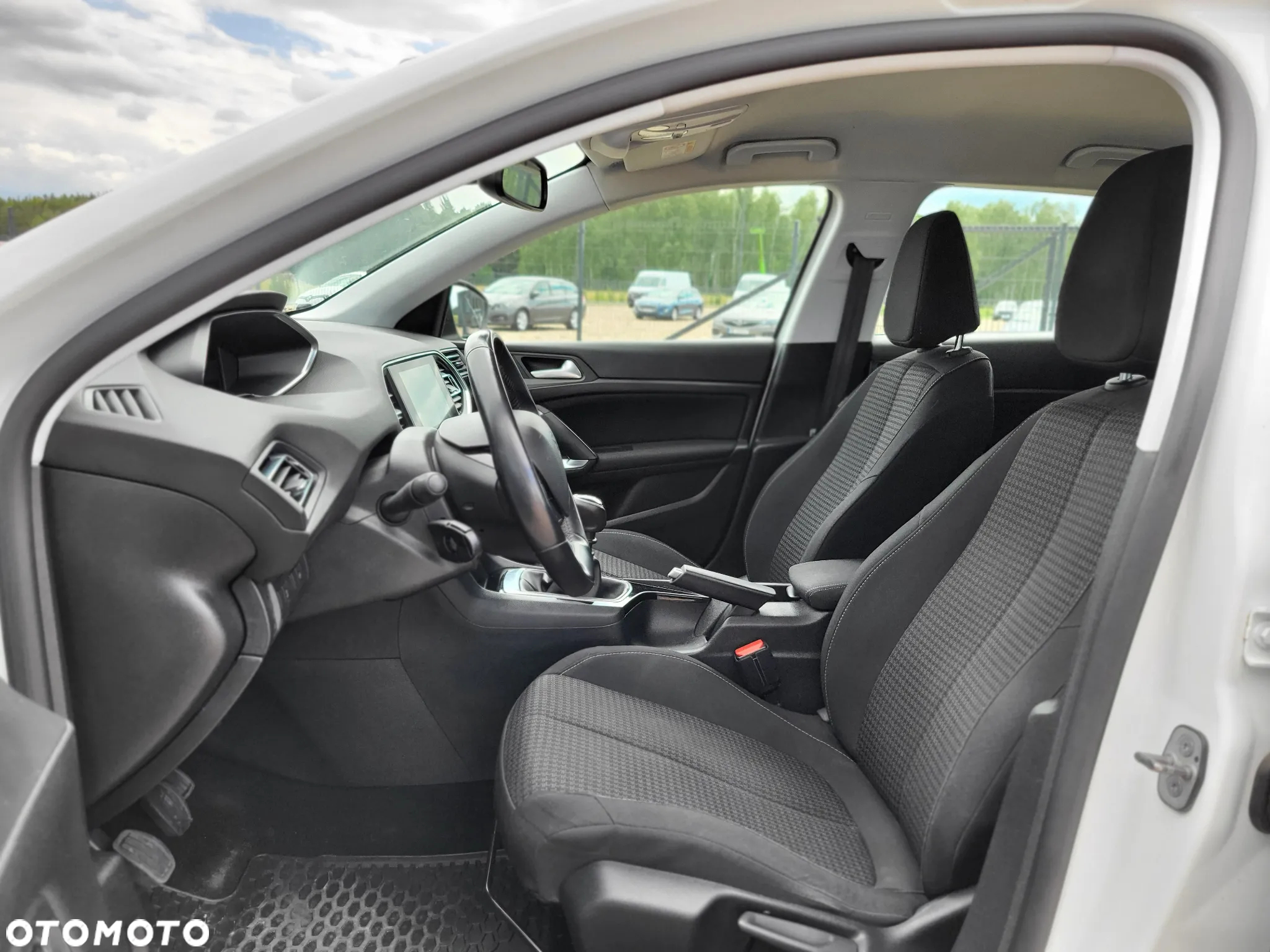 Peugeot 308 1.5 BlueHDi Active S&S - 16
