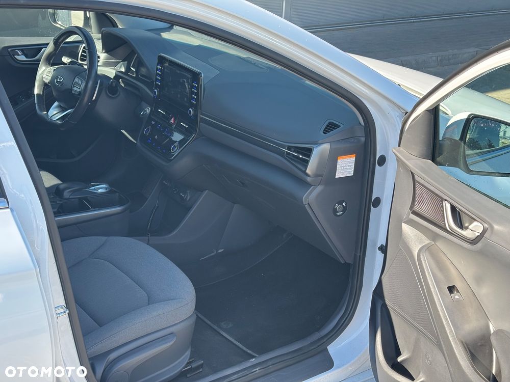Hyundai IONIQ Electric Premium - 9