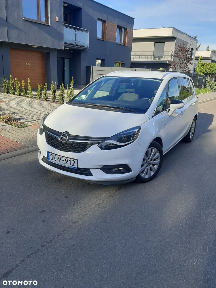 Opel Zafira 2.0 CDTI Cosmo EcoFLEX S&S - 1