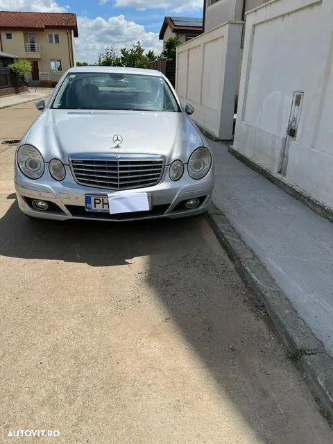 Mercedes-Benz E 200 KOMPRESSOR - 1