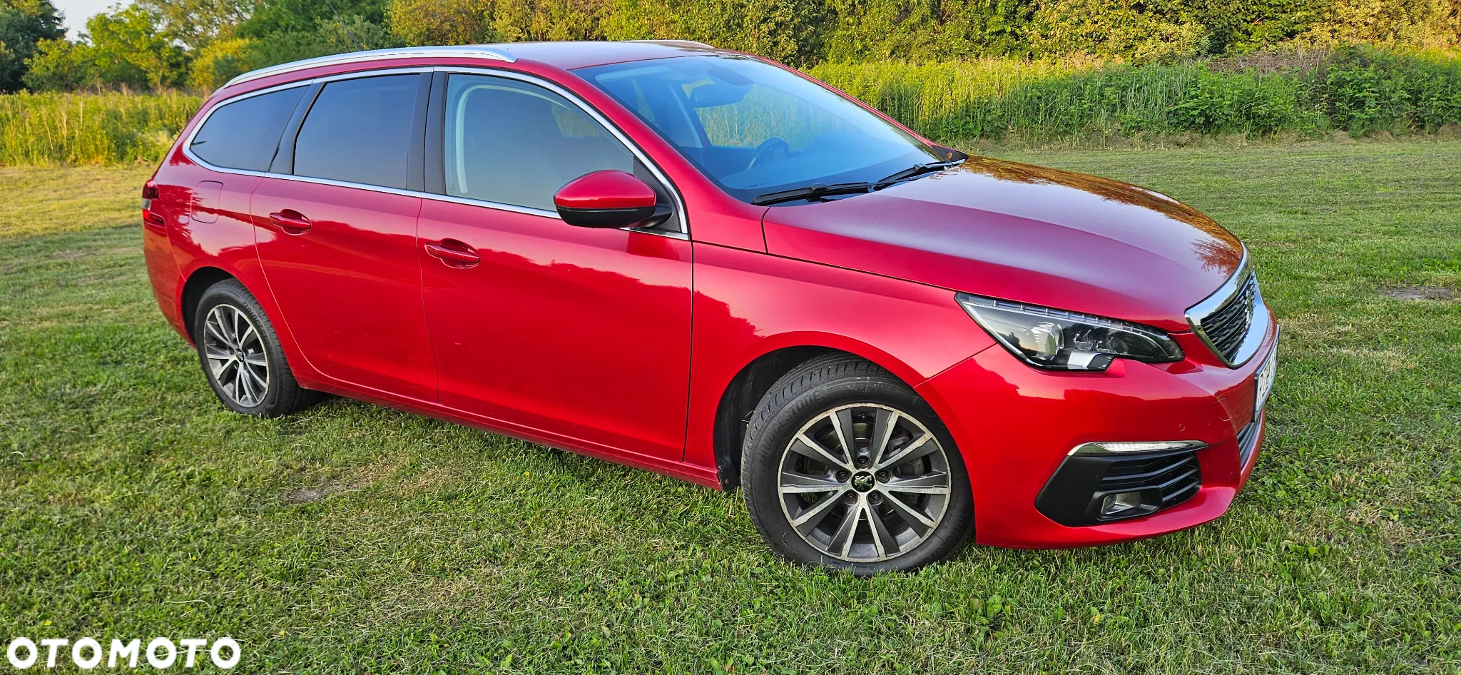 Peugeot 308 1.2 PureTech Allure S&S - 3