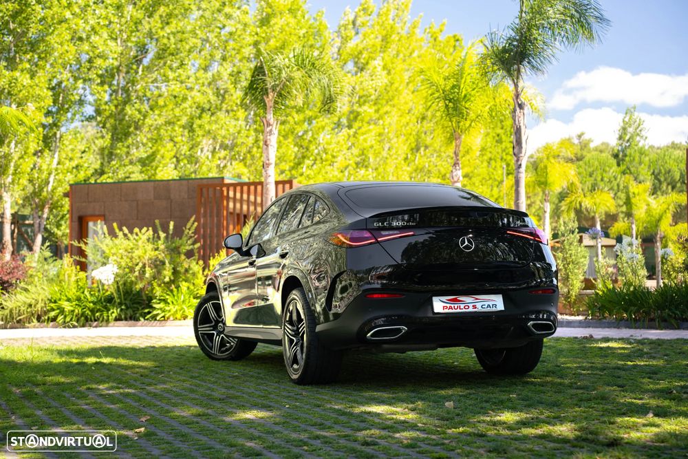 Mercedes-Benz GLC 300 de Coupe 4Matic 9G-TRONIC AMG Line Advanced - 17