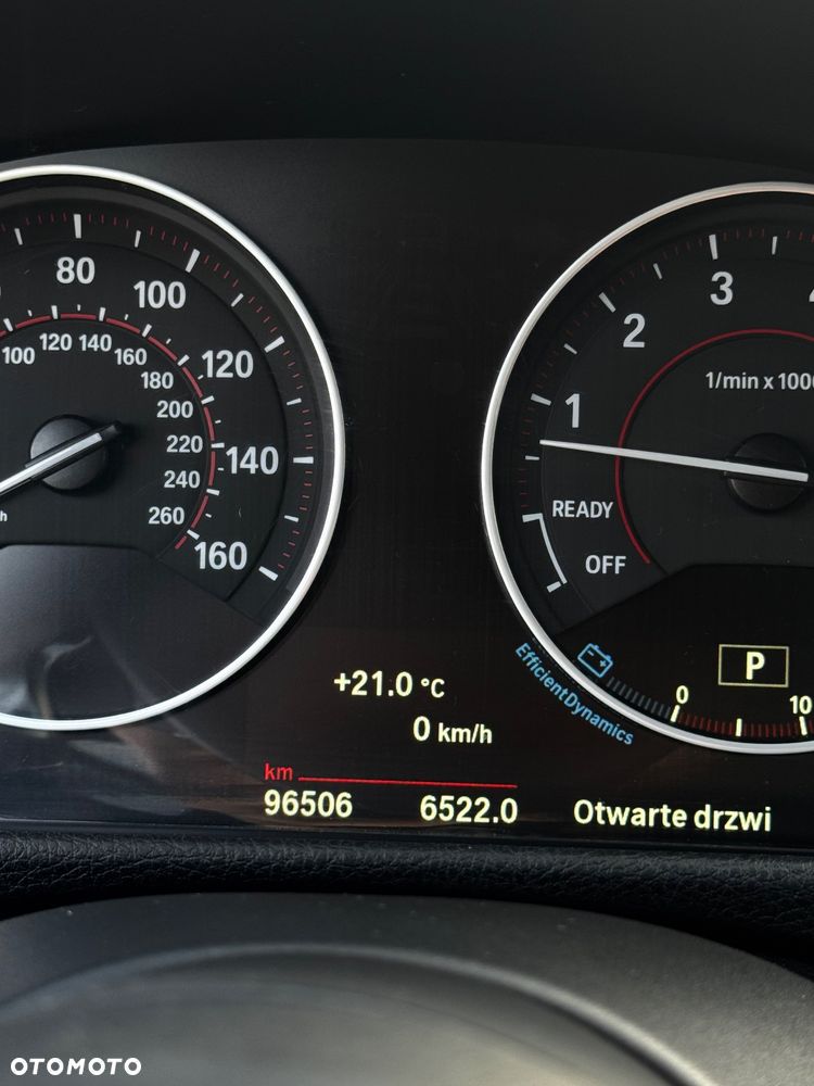 BMW Seria 3 340i M Sport Sport - 21