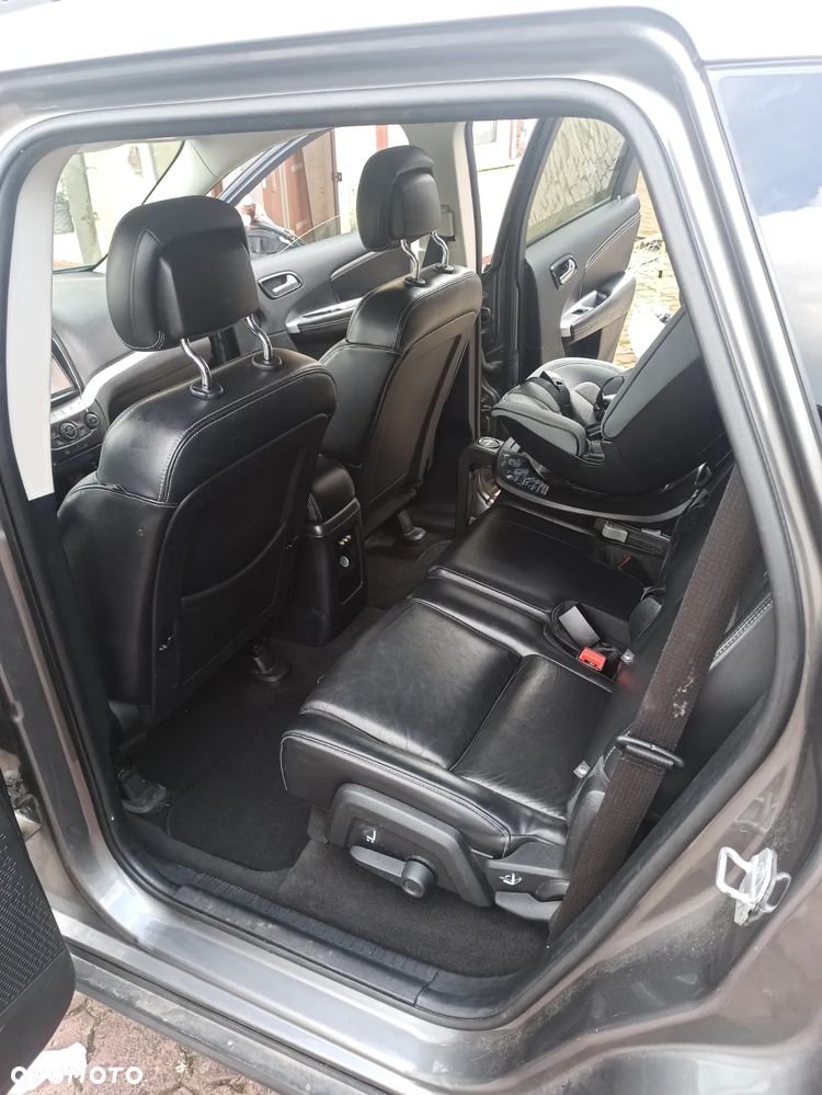 Fiat Freemont 2.0 Multijet Lounge AWD - 11