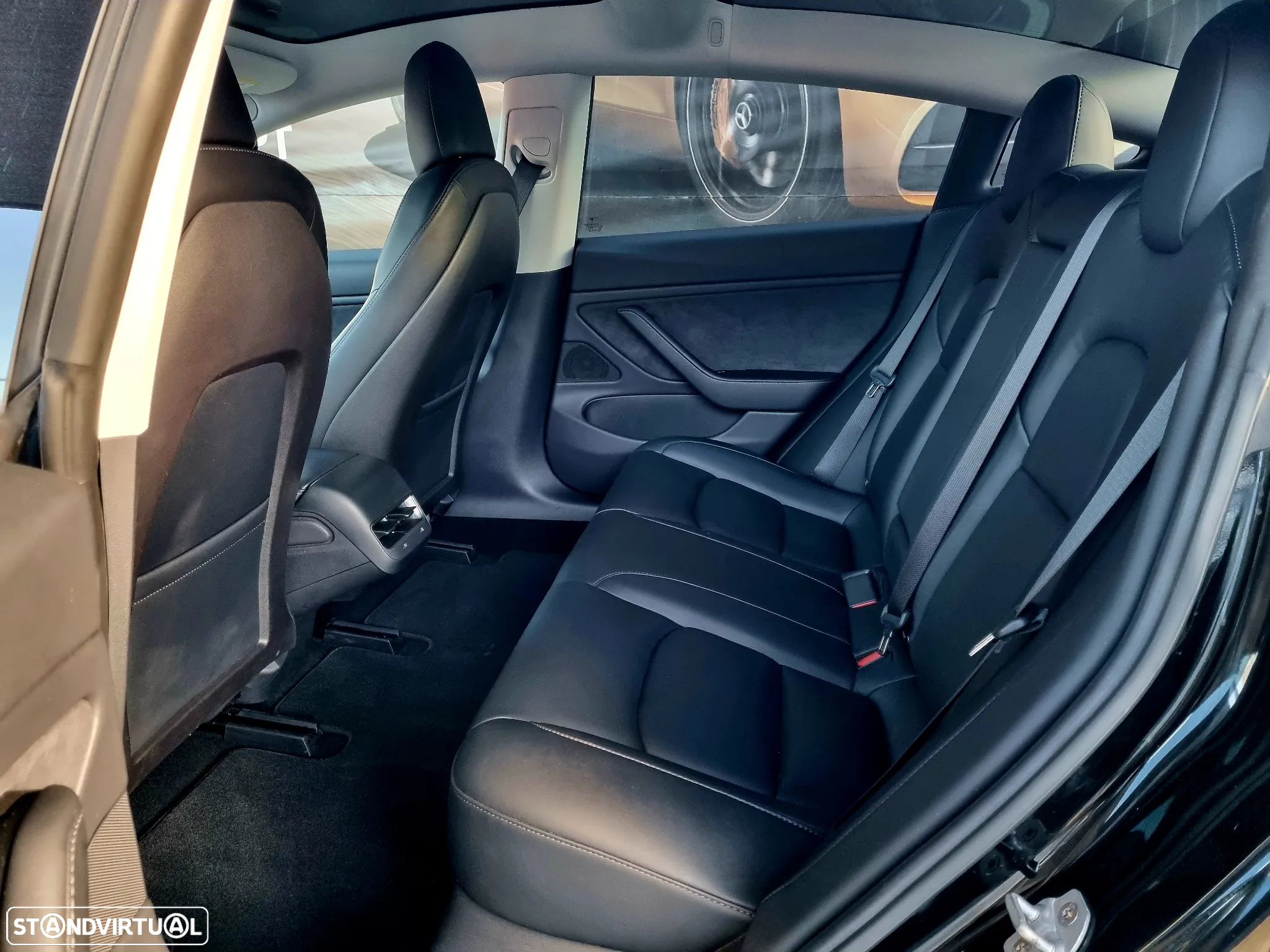 Tesla Model 3 Standard Range Plus RWD - 18