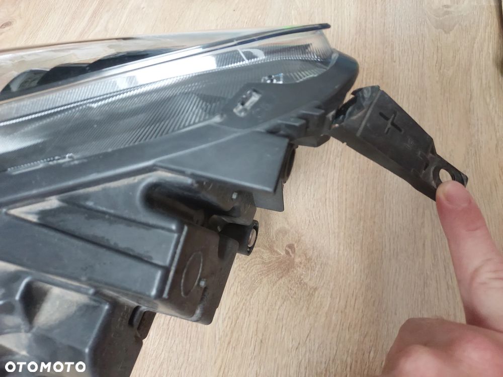 Komplet lamp FULL LED Ford Escape 2020 USA - 7