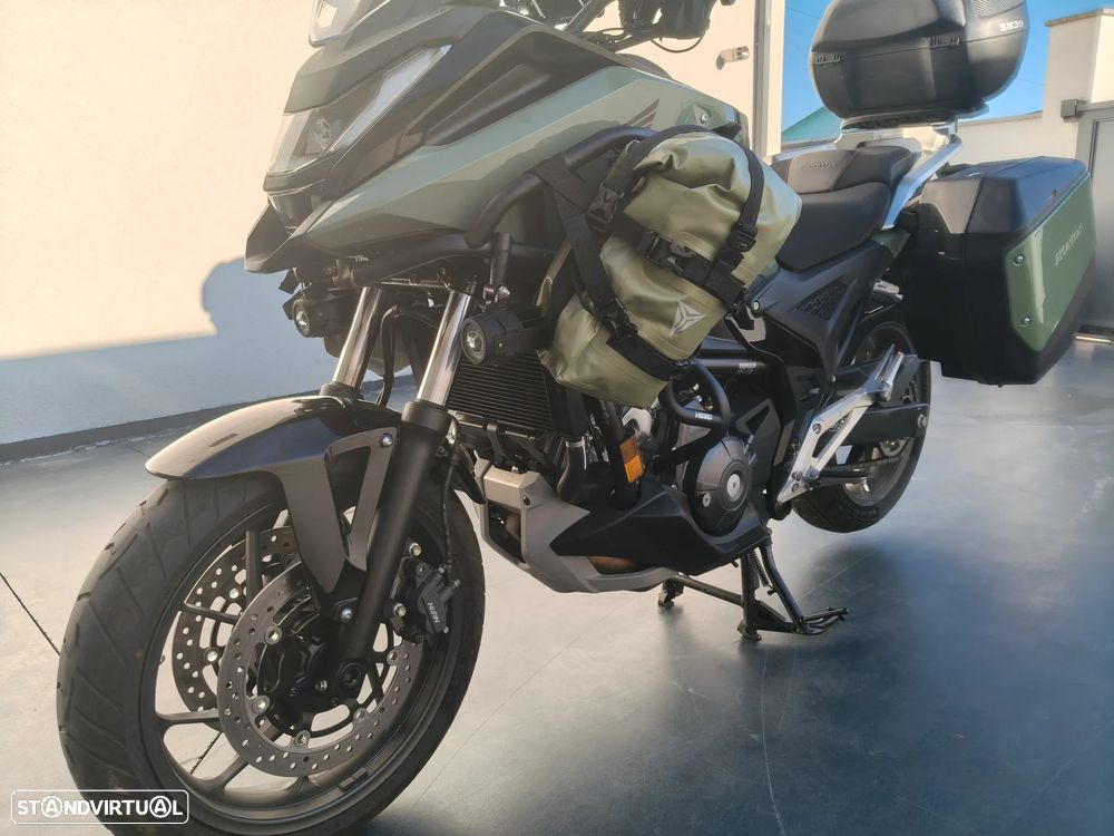 Honda NC750X - 4