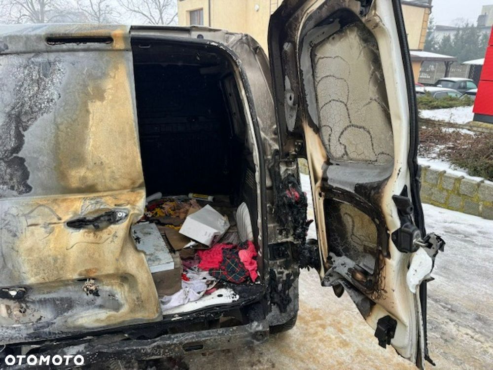 Peugeot Partner - 17