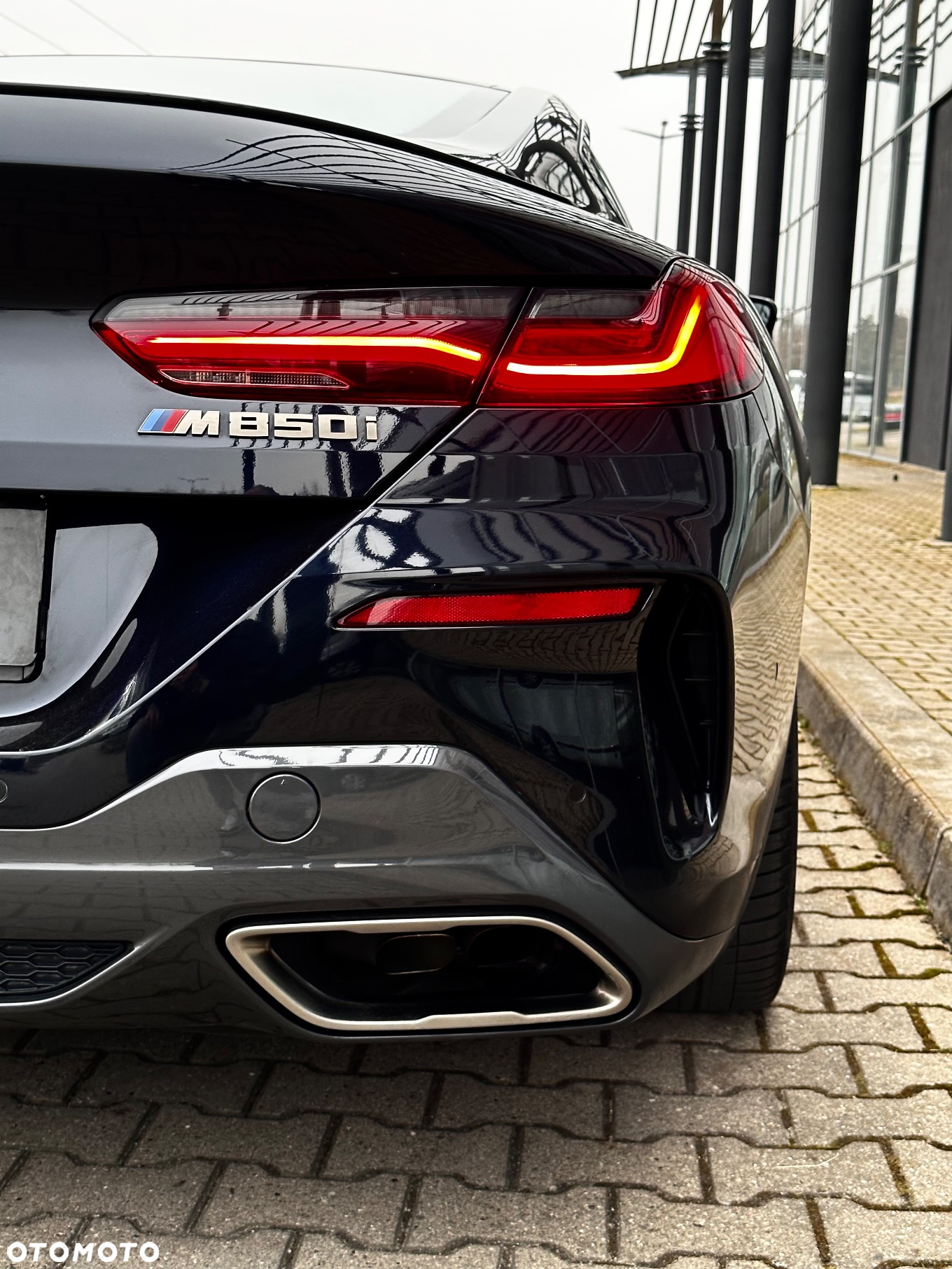 BMW Seria 8 M850i xDrive - 26