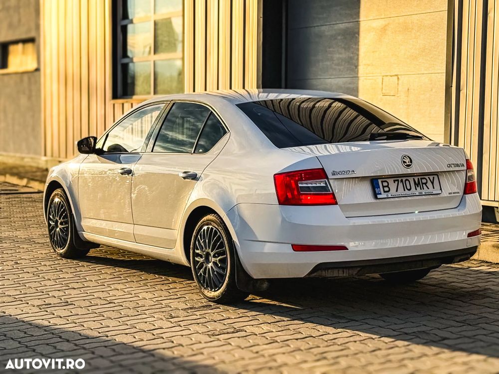 Skoda Octavia 1.2 TSI AMBITION - 5