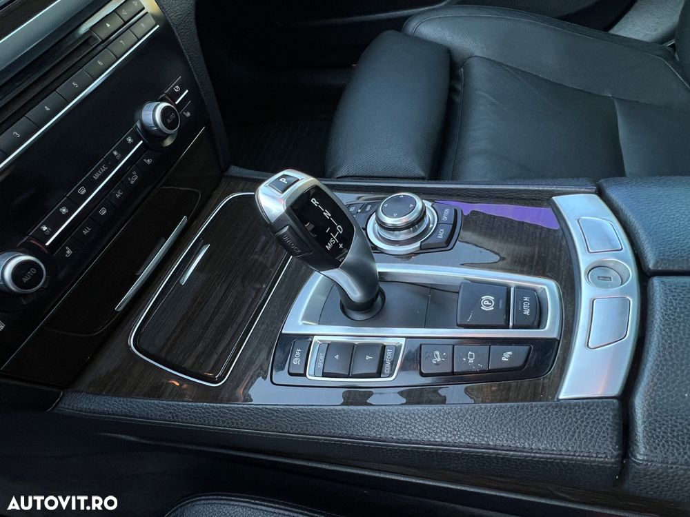 BMW Seria 7 750d xDrive - 13