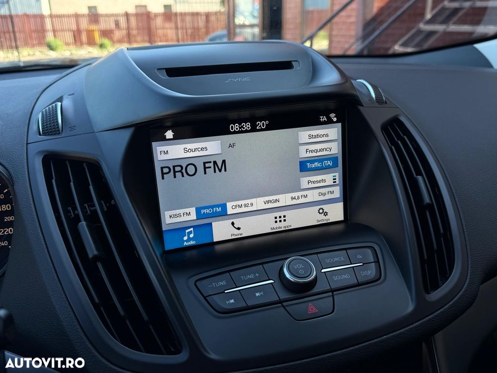 Ford Kuga - 13