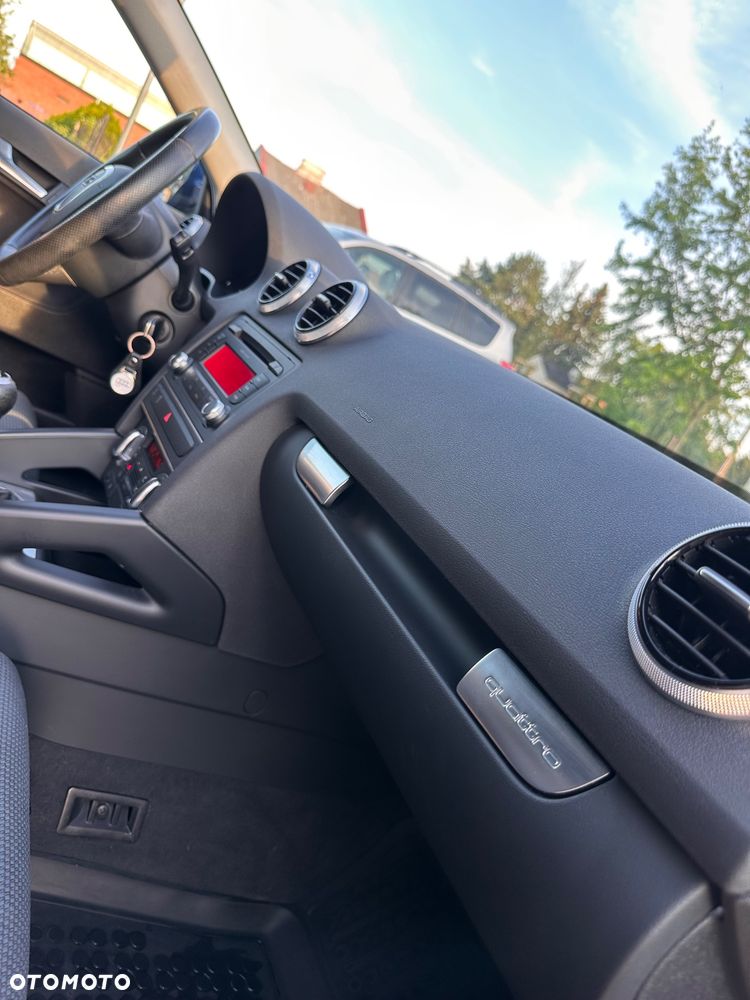 Audi A3 Sportback 2.0 TDI DPF Quattro Attraction - 26