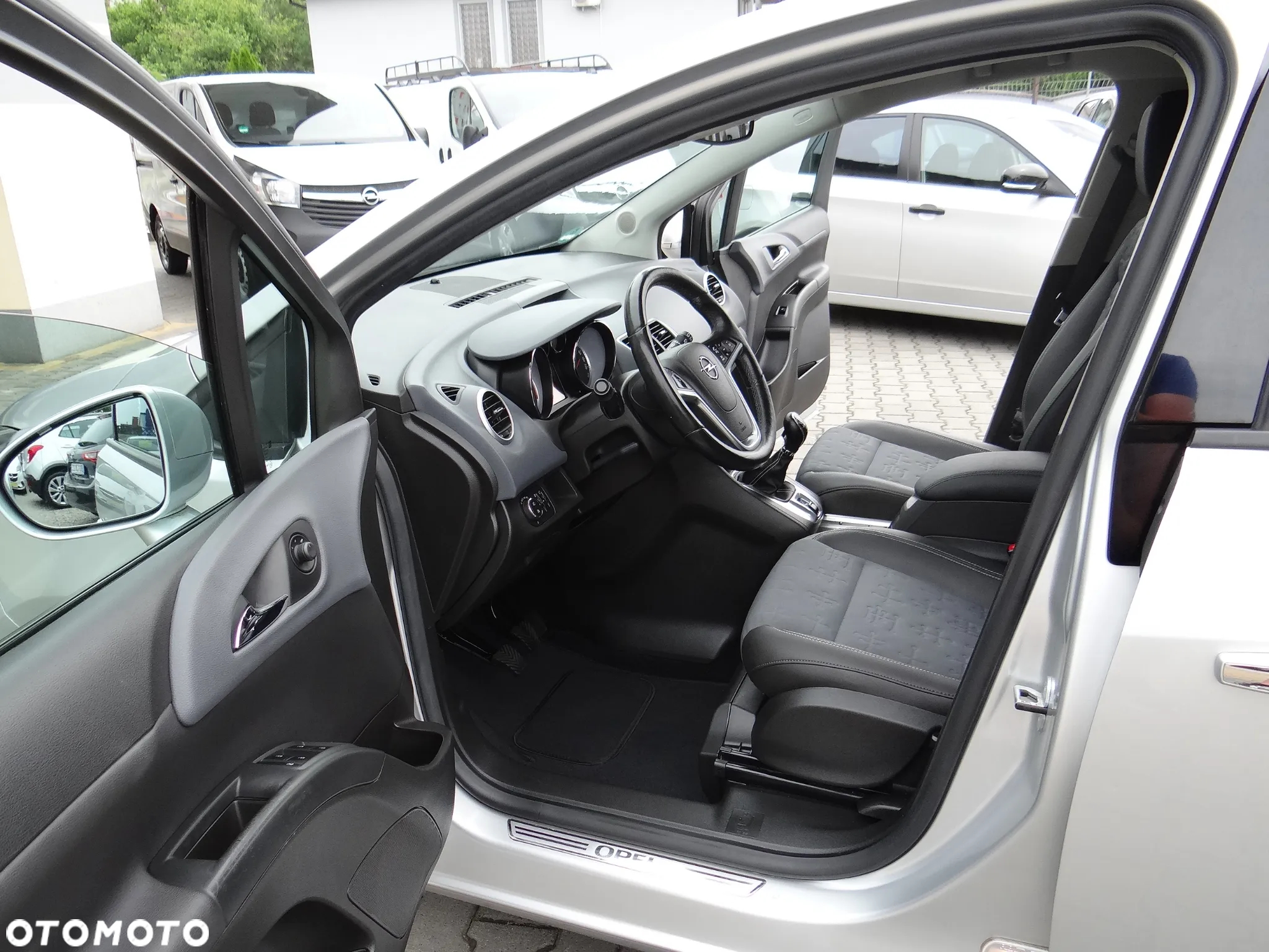 Opel Meriva 1.4 T Cosmo - 22