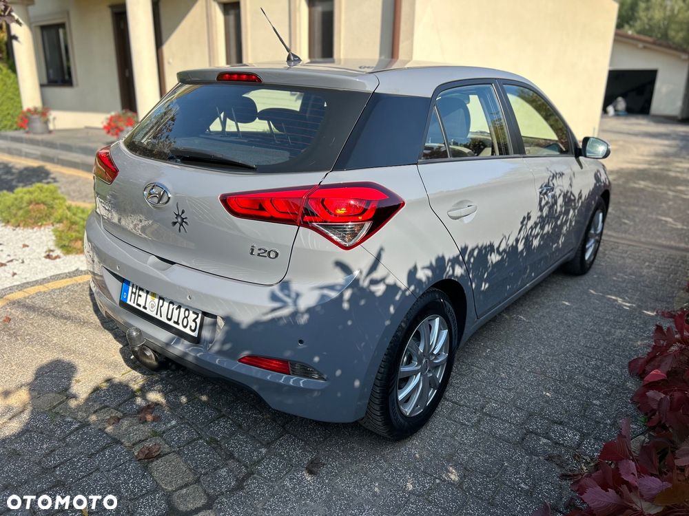 Hyundai i20 1.2 Trend - 8