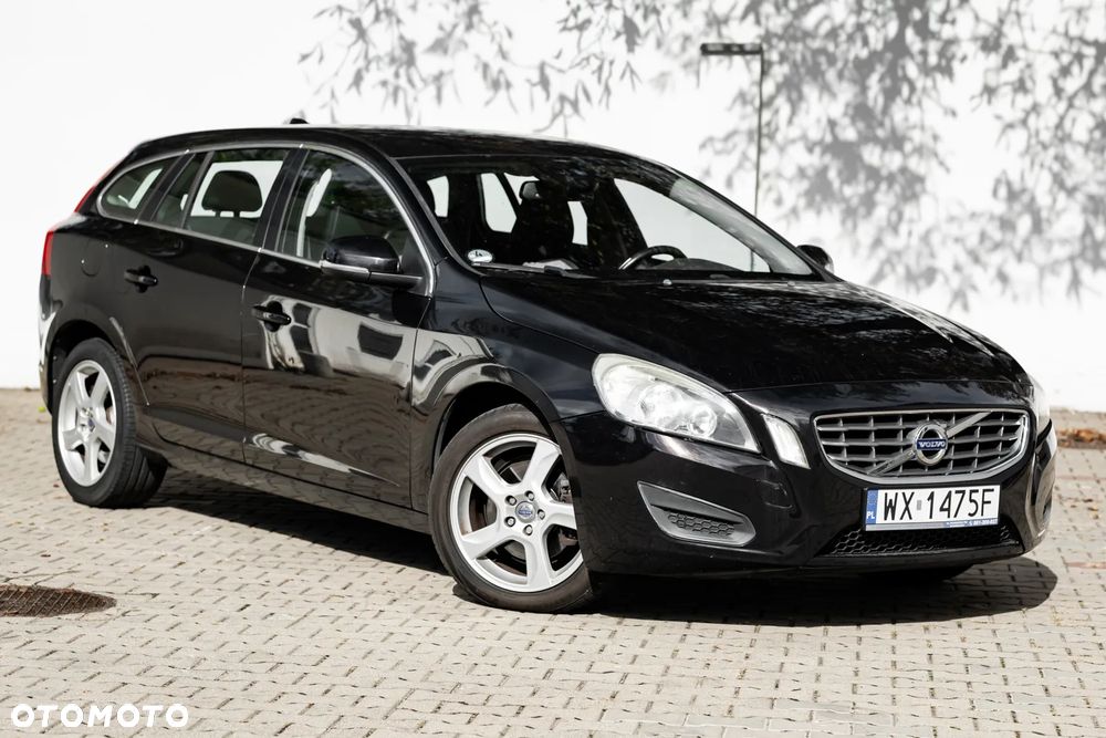 Volvo V60 T3 Edition - 5