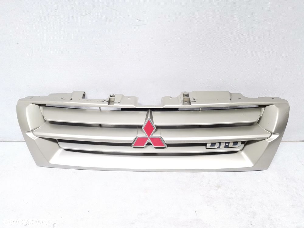 Atrapa Grill MITSUBISHI PAJERO III 99-02 Oryginał