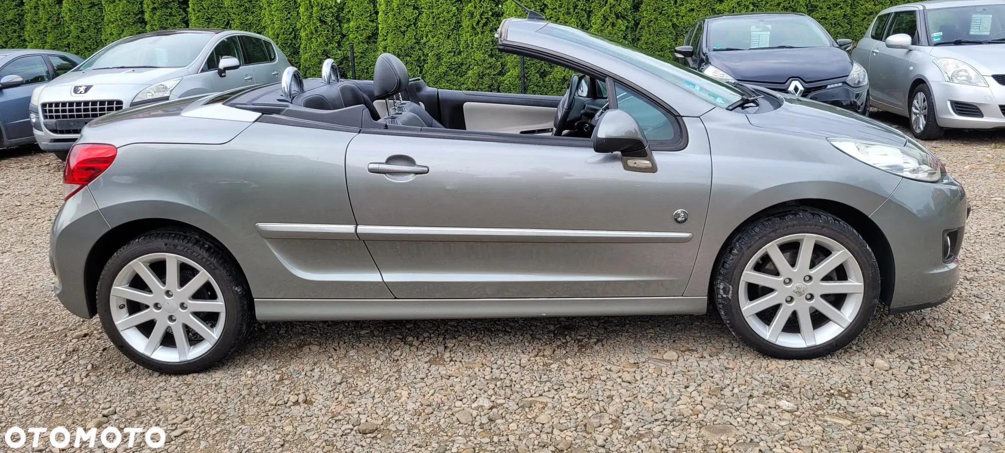 Peugeot 207 CC 1.6 Intense - 9