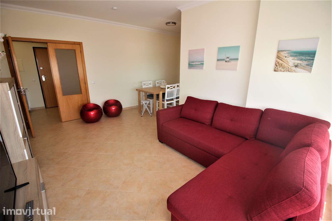Armação de Pêra T2 Quinta dos Arcos, Semi-Novo com Garagem e Piscina - Grande imagem: 2/11