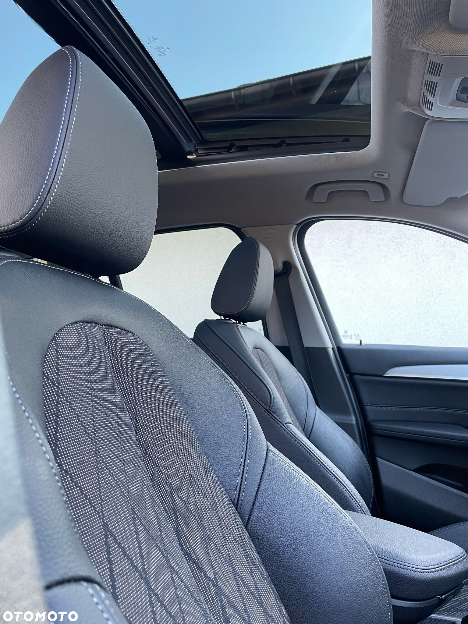 BMW X1 xDrive25e xLine - 14