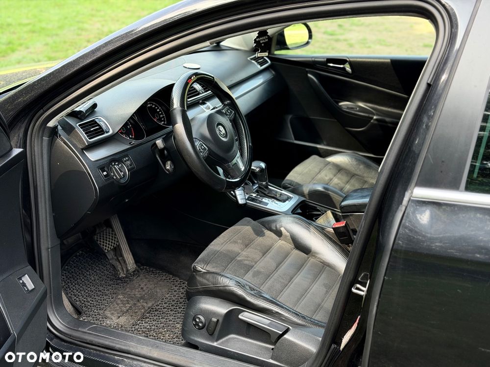 Volkswagen Passat 2.0 TDI Highline DSG - 9