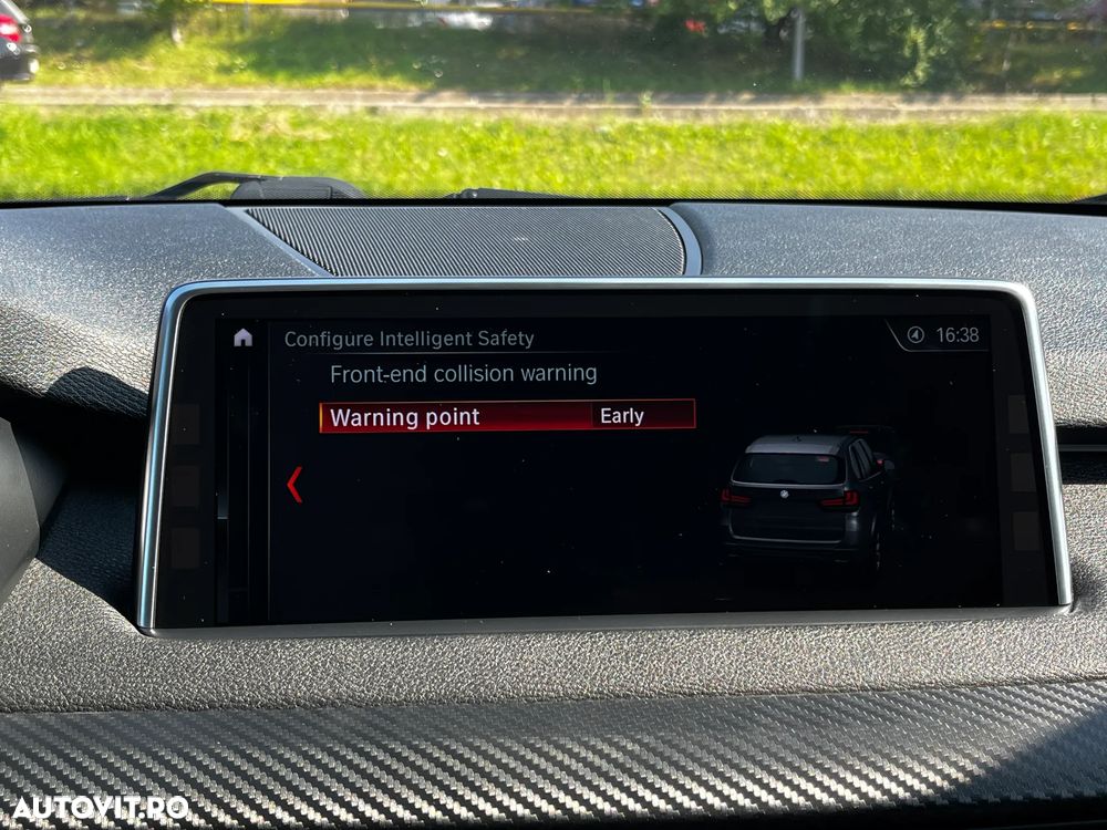 BMW X5 M M50d - 27