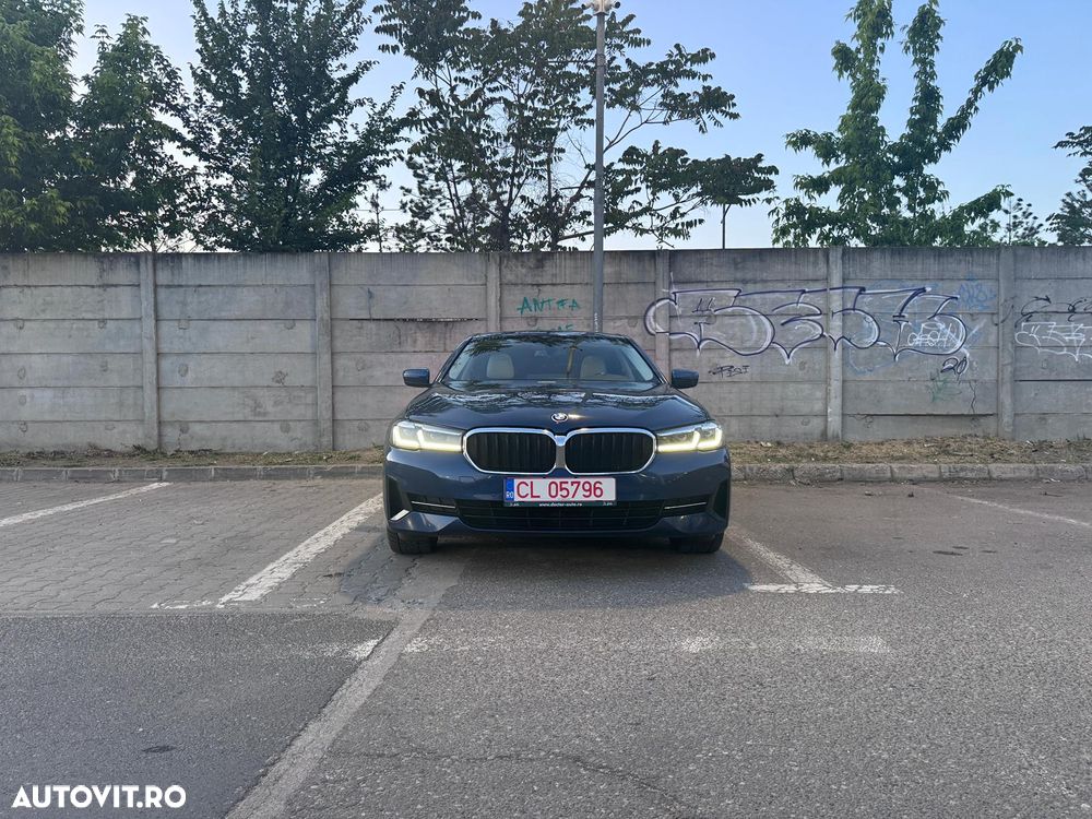 BMW Seria 5 530e xDrive AT PHEV - 4