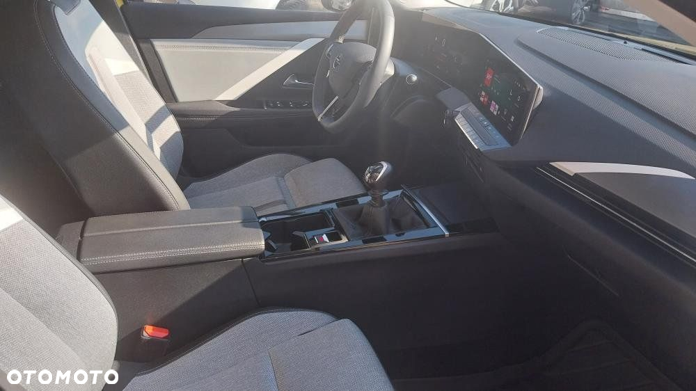 Opel Astra - 8