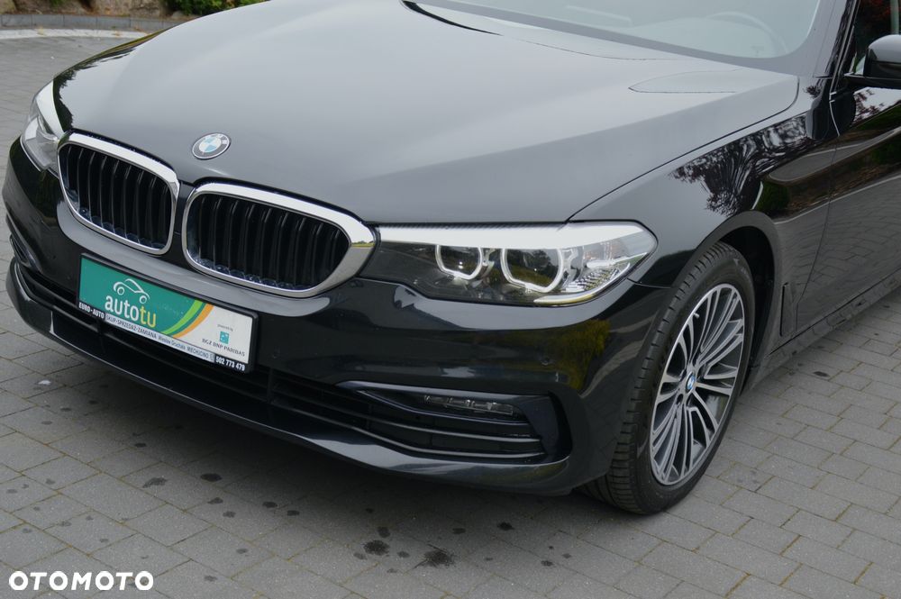 BMW Seria 5 520d xDrive Sport Line sport - 39