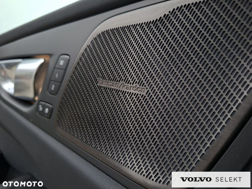 Volvo XC 60 - 31