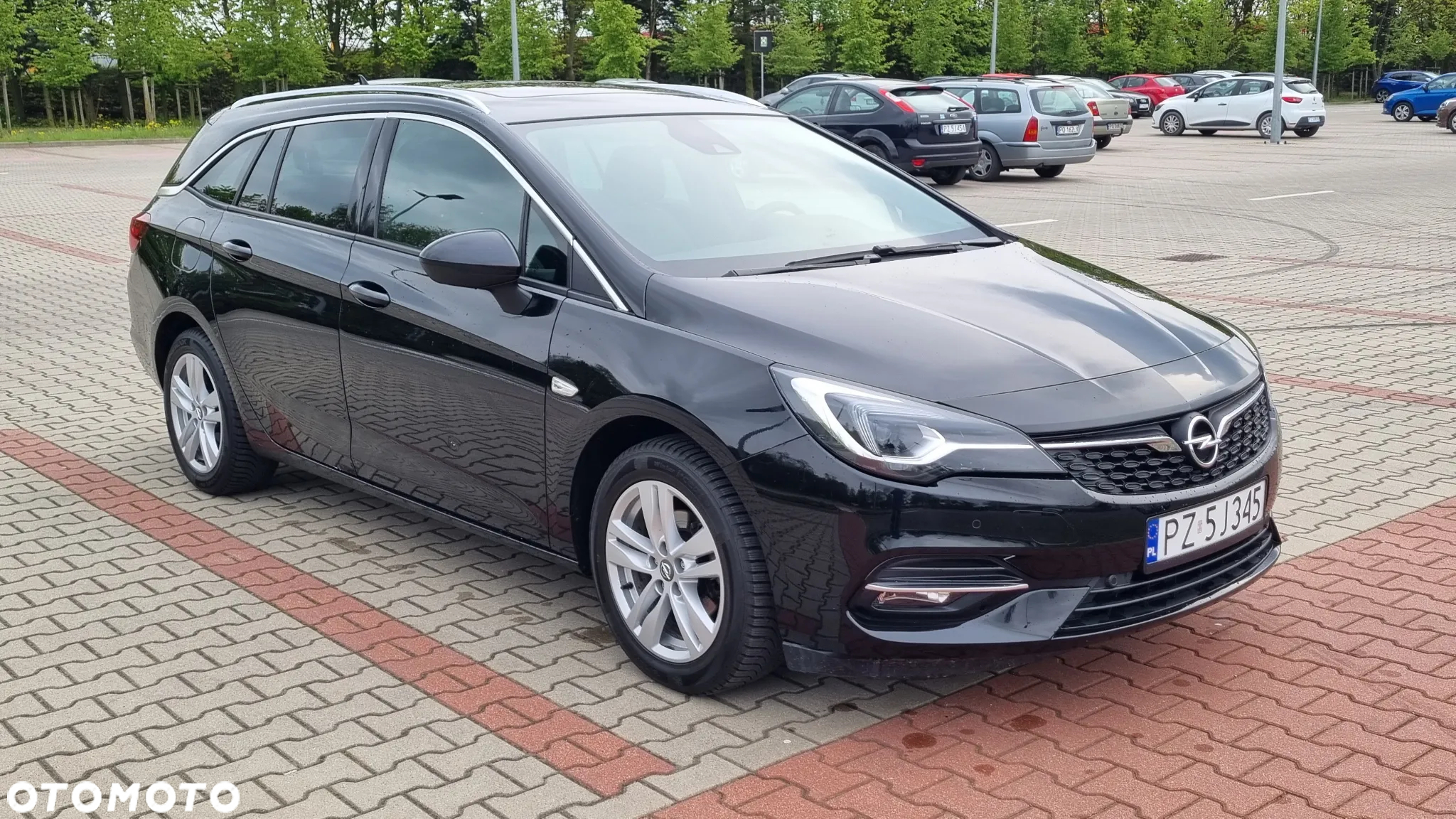 Opel Astra V 1.2 T Business Elegance S&S - 3