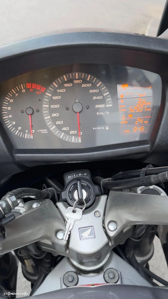 Honda Pan European ST1300 - 8