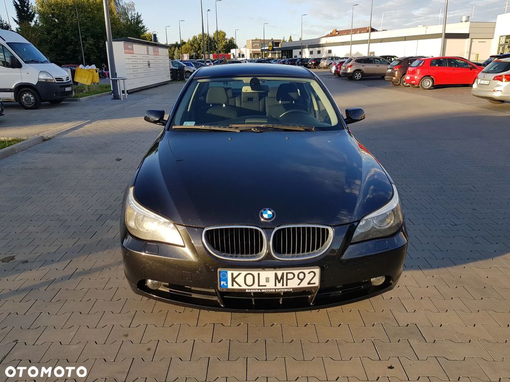 BMW Seria 5 520d - 2