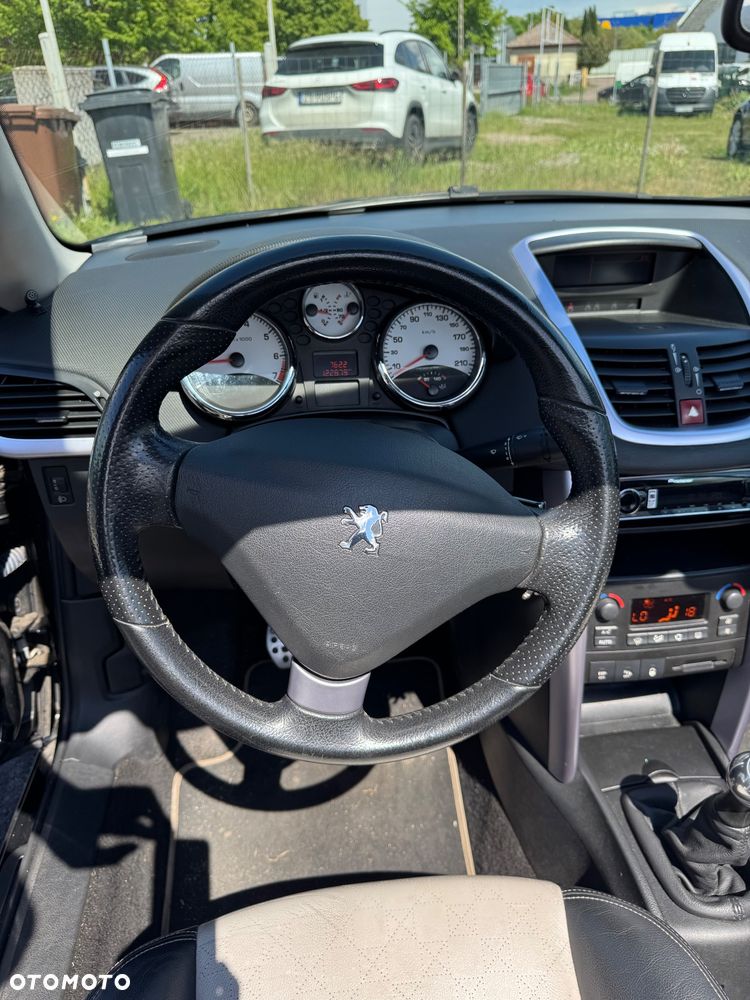 Peugeot 207 CC - 20